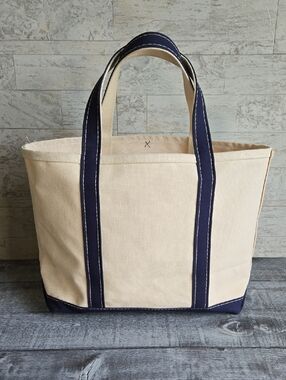 L.L. Bean Boat And Tote Canvas Bag Navy Handles